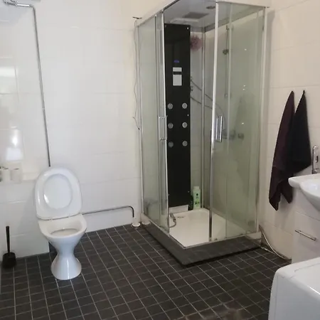 Koura Valkoinentalo A Seinäjoki